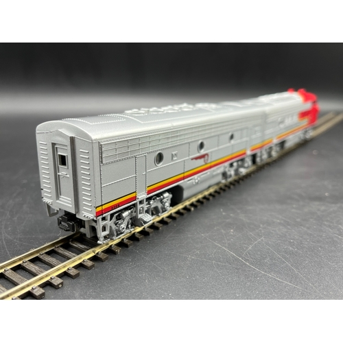 225 - Bachmann Plus EMD F7A & EMD F7B Santa Fe War Bonnet No.309L Principal Bo-Bo Loco and also motorised ... 