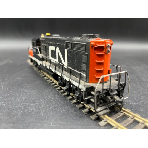 227 - Bachmann Plus B23-7 Diesel Chessie No.8238 item 31108, Tested Runner with Lights, also Mantua-Tyco C... 