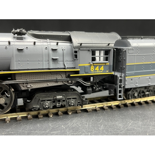 229 - Rivarossi 1587 Union Pacific Grey 4-8-4 FEF 3 