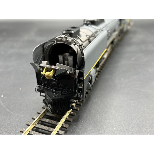 229 - Rivarossi 1587 Union Pacific Grey 4-8-4 FEF 3 