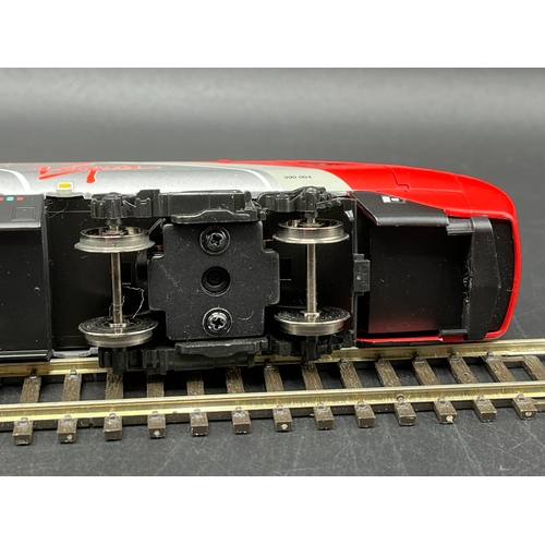 129 - Hornby R1155 Virgin Trains Pendolino OO gauge Train Set, Tested Runner w/lights, DCC Ready, Appears ... 