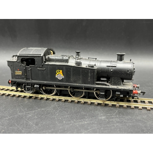 200 - Five Boxed OO gauge Locomotives, each Tested Runner, includes Hornby R2100B Southern Railway 0-6-0 T... 