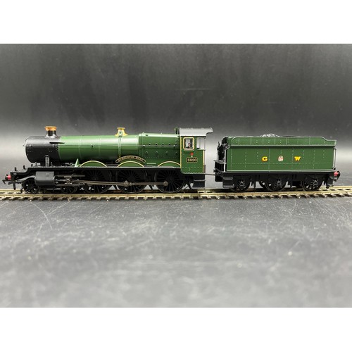 201 - Two OO gauge Steam Locomotives, Tested Runners, Bachmann 32-007 Hall Class 4920 'Dumbleton' Hall 4-6... 