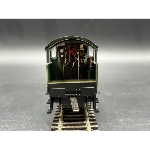 201 - Two OO gauge Steam Locomotives, Tested Runners, Bachmann 32-007 Hall Class 4920 'Dumbleton' Hall 4-6... 