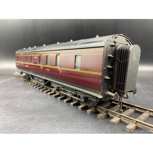 82 - O Gauge 'Exley' L.M.S Non corridor full brake coach No. 31166.(1). G. 2000g
In very good condition, ... 