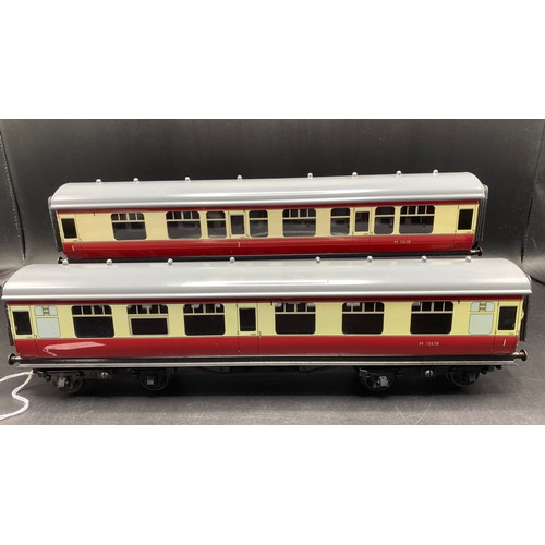 83 - Seven O Gauge Ace Trains modern tin plate Coarse scale wheels in red and cream. Brake combo coach No... 