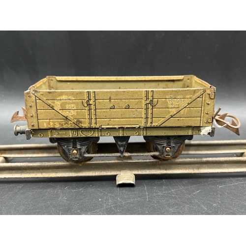 59 - 8 Hornby Meccano No.1 Open Wagons, includes 1927-30 NE and SR, plus others as shown of SR, NE, GW & ... 