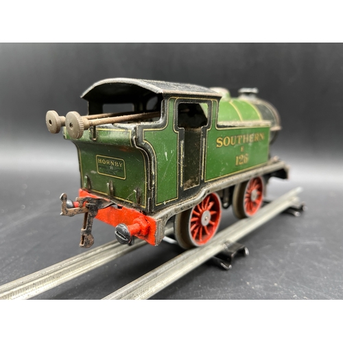 51 - Hornby Meccano Southern E126 1932/36 Clockwork loco, 12 Spoke wheels, Box with label '8517', Note bu... 