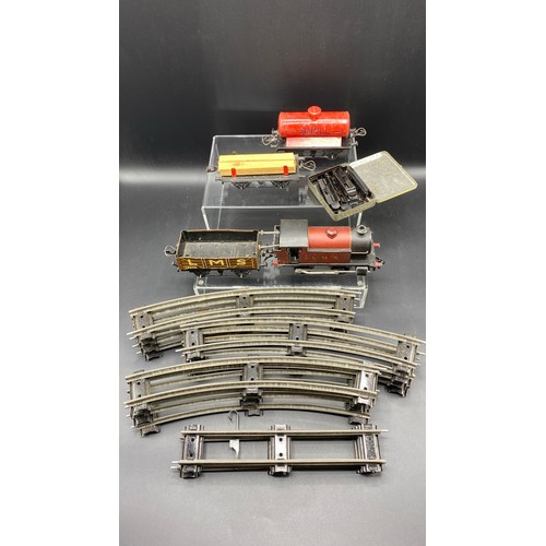 29 - Clockwork Hornby Train No.201 Tank Goods Set 'O' gauge, includes LMS 2270 Maroon Loco (F) and three ... 