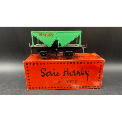 64 - A Loco & Seventeen French issue Hachette Reproductions 'Series Hornby' O gauge wagons and coaches, 8... 