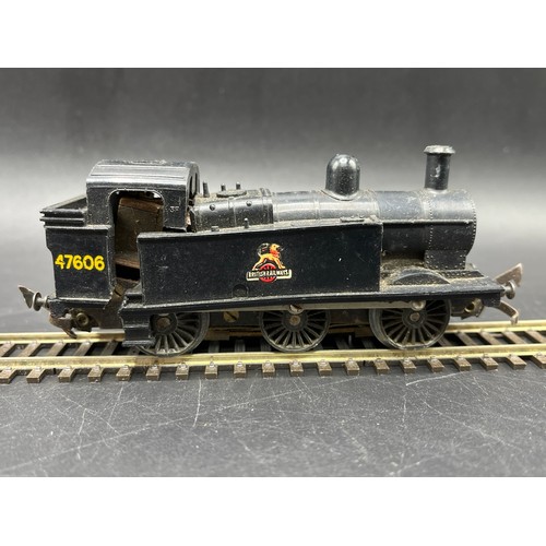 208 - Three OO gauge Steam Locomotives, Hornby 0-4-0 Desmond #7 Good (Tested Runner), Triang 4-6-2 'Prince... 