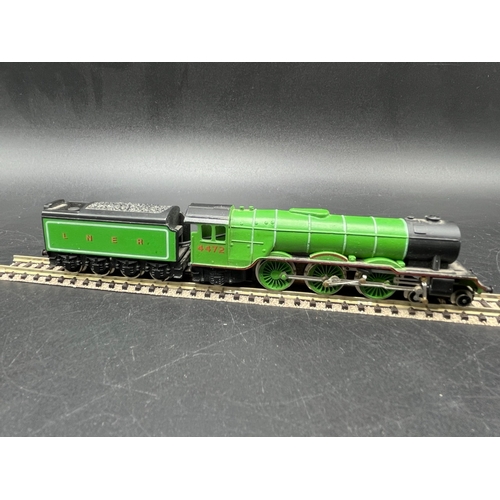 238 - Grafar 'Graham Farish' N gauge 'Flying Scotsman' 4-6-2 LNER #4472 Tested Runner, Dusty, Missing rear... 