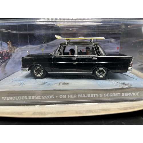 625 - James Bond 007 'On Her Majesty's Secret Service' die-cast vehicles in scenic presentation pack from ... 