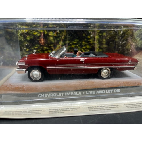 627 - James Bond 007 'Live and Let Die' die-cast vehicles in scenic presentation pack from Universal Hobbi... 