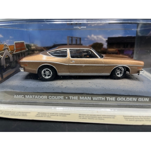 628 - James Bond 007 'The Man with the Golden Gun' die-cast vehicles in scenic presentation pack from Univ... 