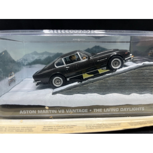 634 - James Bond 007 'The Living Daylights' die-cast vehicles in scenic presentation pack from Universal H... 