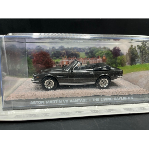 634 - James Bond 007 'The Living Daylights' die-cast vehicles in scenic presentation pack from Universal H... 