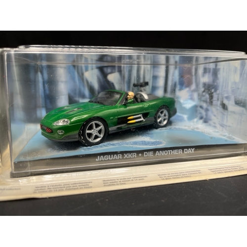 638 - James Bond 007 'Die Another Day' die-cast vehicles in scenic presentation pack from Universal Hobbie... 