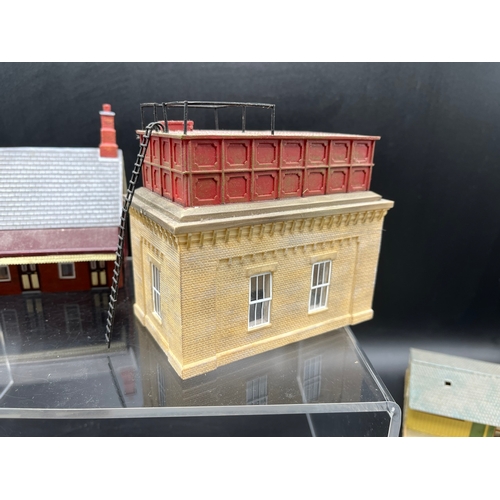 327 - Hornby Hobbies buildings (4) along with several plastic constructed from Hornby/Triang and Faller, W... 