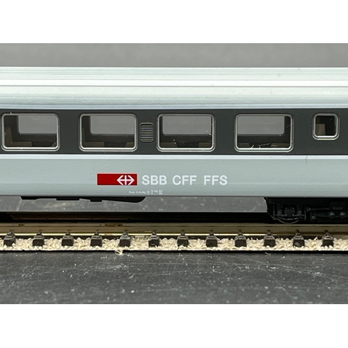 290 - N Scale Kato/Lemke K11401 SBB CFF FFS Eurocity 6-Car Set MISSING Motorised Car, therefore only five ... 