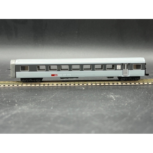 290 - N Scale Kato/Lemke K11401 SBB CFF FFS Eurocity 6-Car Set MISSING Motorised Car, therefore only five ... 