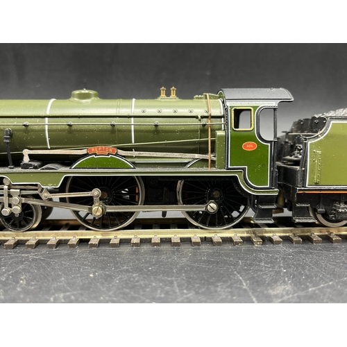 210 - Three 'OO' gauge Steam Locos Tested, Hornby BR 4-6-2 'Clan line' Merchant Navy Class #35028 Tested N... 