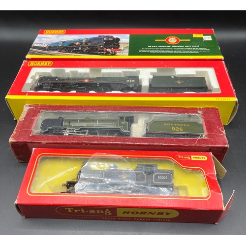 210 - Three 'OO' gauge Steam Locos Tested, Hornby BR 4-6-2 'Clan line' Merchant Navy Class #35028 Tested N... 