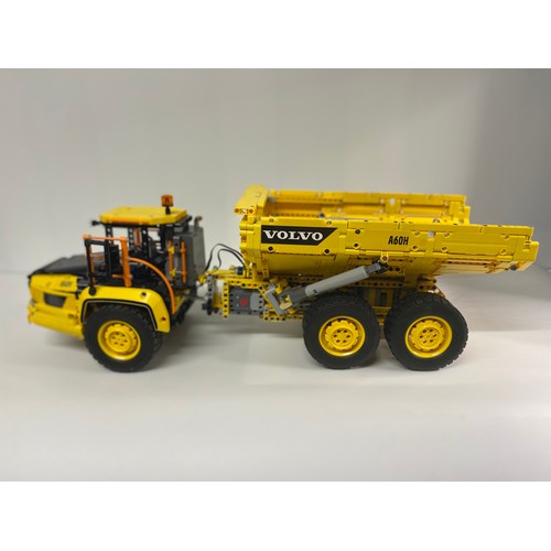 2 - LEGO Technic 42114. A realistic model version of Volvo’s biggest articulated hauler, the LEGO® Techn... 