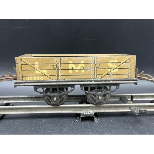 29 - Hornby Meccano O Gauge Wagons and Tank Wagons, along with Locomotive and Coaches, includes Castrol f... 