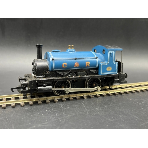 35 - Two Hornby Steam Locomotives, R154 Southern Railway King Arthur Class 4-6-0 'Sir Dinadan' #795 Non R... 