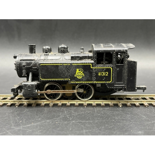 37 - Spares/Repair OO Gauge, Mainline 0-6-0 Tank LNER 581 Fair (Tested Non-Runner), Lima 0-4-0 #41312 Poo... 