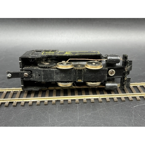 37 - Spares/Repair OO Gauge, Mainline 0-6-0 Tank LNER 581 Fair (Tested Non-Runner), Lima 0-4-0 #41312 Poo... 