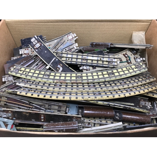 50 - A large quantity of Dublo 3-Rail track including mix of points, straights and curves, some buffers -... 