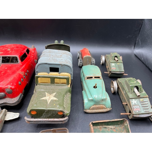 194 - A Spares/Repairs Lot of various tin-plate manufacturers, includes examples from Japan, Arnold, Tri-a... 