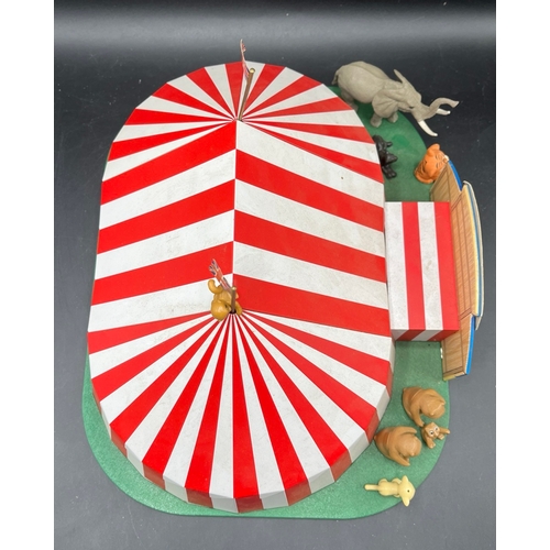 279 - Lledo Days Gone BS1002 Chipperfields Big Top with animals, Showing Dust, Box flap detached and Poor,... 