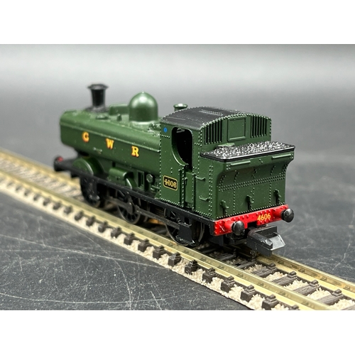 64 - Graham Farish 371-931A 'N' gauge Class 8750 Pannier Tank 4606 GWR Green Tested Runner (100g)
Scratch... 