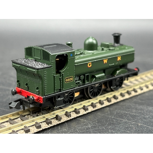 64 - Graham Farish 371-931A 'N' gauge Class 8750 Pannier Tank 4606 GWR Green Tested Runner (100g)
Scratch... 