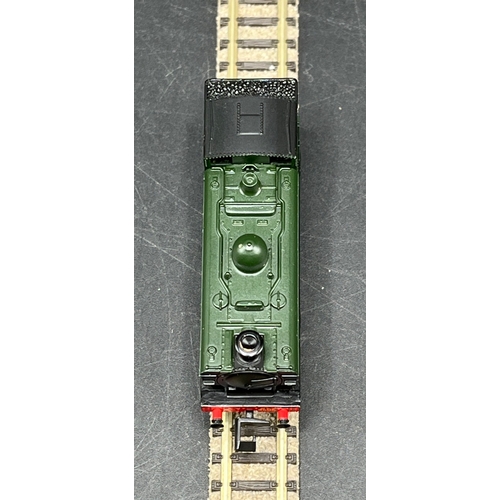 64 - Graham Farish 371-931A 'N' gauge Class 8750 Pannier Tank 4606 GWR Green Tested Runner (100g)
Scratch... 