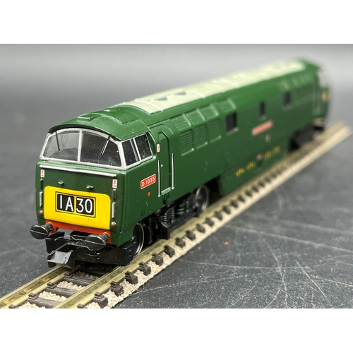 66 - Two 'N' gauge Diesel Locomotives, Tested Runners (300g)
Graham Farish 371-403 Class 52 D1035 BR Gree... 