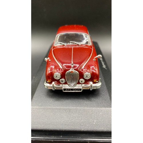 31 - Atlas Edition Jaguar Model Vehicles. (1400g) (9).
Sealed and Boxed: (VERY GOOD)
4641105 - Jaguar SS1... 