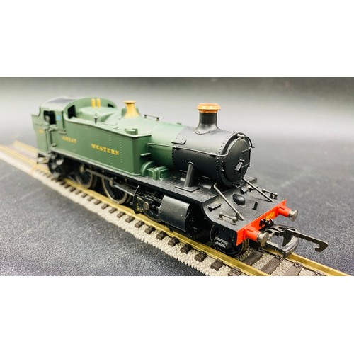 193 - 2 Hornby Boxed Locomotives 00 Gauge. (2). 910g. Tested Runners.
Hornby 61xx Class 2-6-2T Praire No 6... 