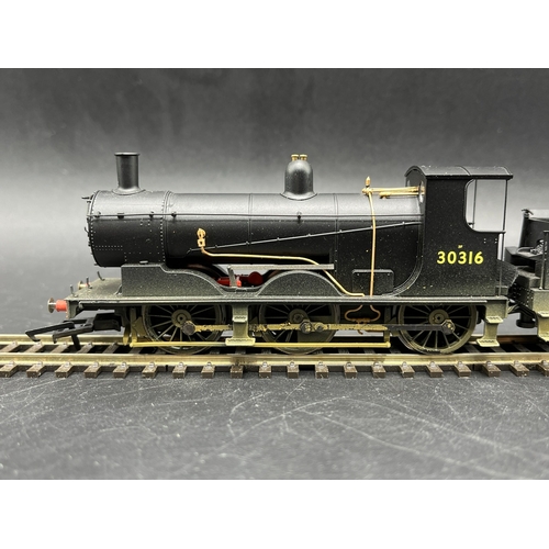 198 - Hornby R3304 BR 0-6-0 Drummond 700 Class #30316 Factory Weathered (China) Tested Runner
(500g)
DCC R... 