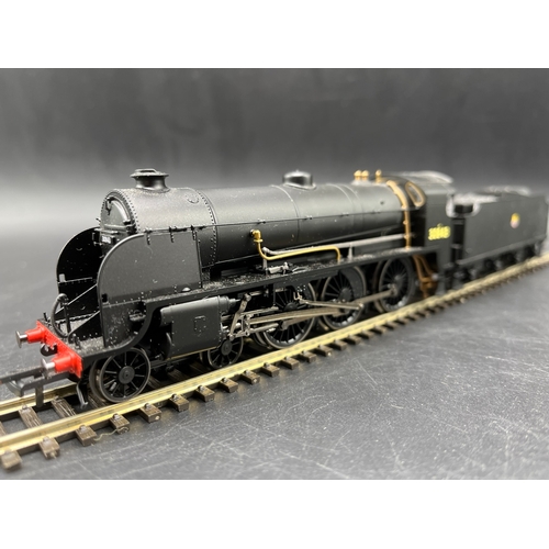 199 - Hornby R3328 BR (Early) 4-6-0 S15 Class #30843 (China) Tested Runner
(550g)
DCC Ready
Showing little... 