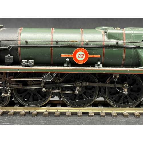 200 - Hornby R2169 BR 4-6-2 'Clan Line' Merchant Navy Class #35028 (China) Tested Runner
(500g)
Five pole ... 