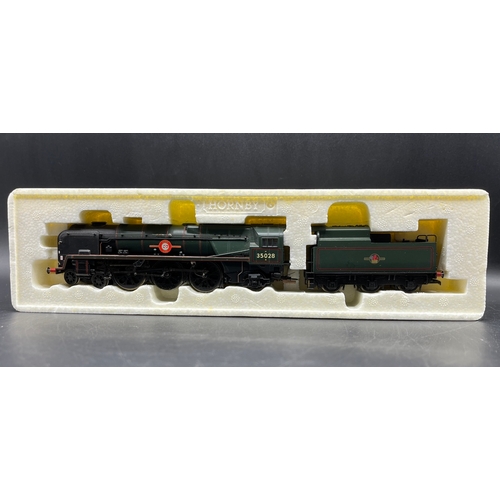 200 - Hornby R2169 BR 4-6-2 'Clan Line' Merchant Navy Class #35028 (China) Tested Runner
(500g)
Five pole ... 