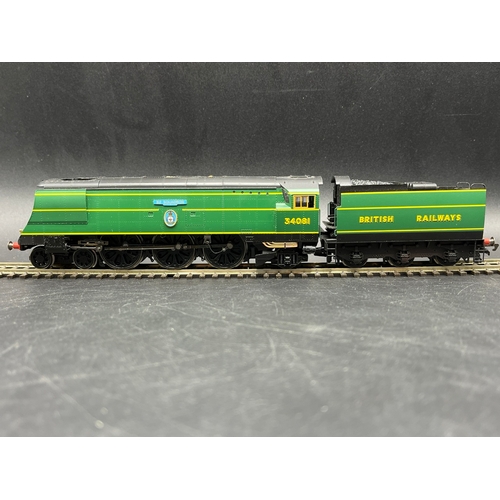 202 - Hornby R2220 BR 4-6-2 Battle of Britain class '92 Squadron' #34081 (China) Tested Runner
(550g)
’Sup... 