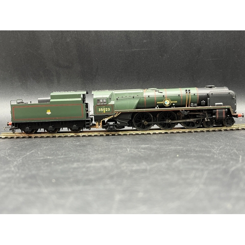 204 - Hornby R2170 BR 4-6-2 Merchant Navy Class 'Holland - Afrika Line' #35023 (China) Tested Runner
(550g... 