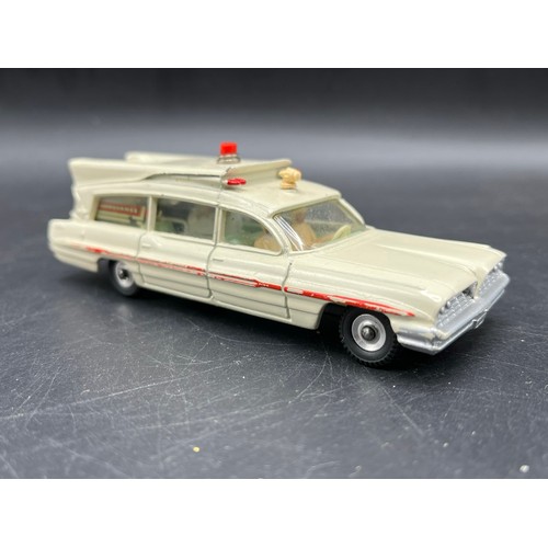 7 - Dinky Toys 263 Superior Criterion Ambulance, complete with driver, attendant, patient and stretcher ... 