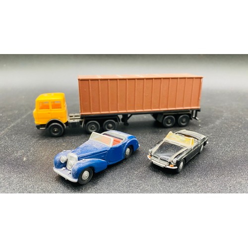 34 - 13 Die-Cast EFE 1:76 Trackside Vehicles . See photos for detail. 1000g (13)
Including:
New in Box Ox... 