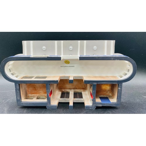 260 - Scenecraft by Bachman 'OO' Scale 44-066 Art Deco Station Building. (Unboxed) Previously used in a la... 